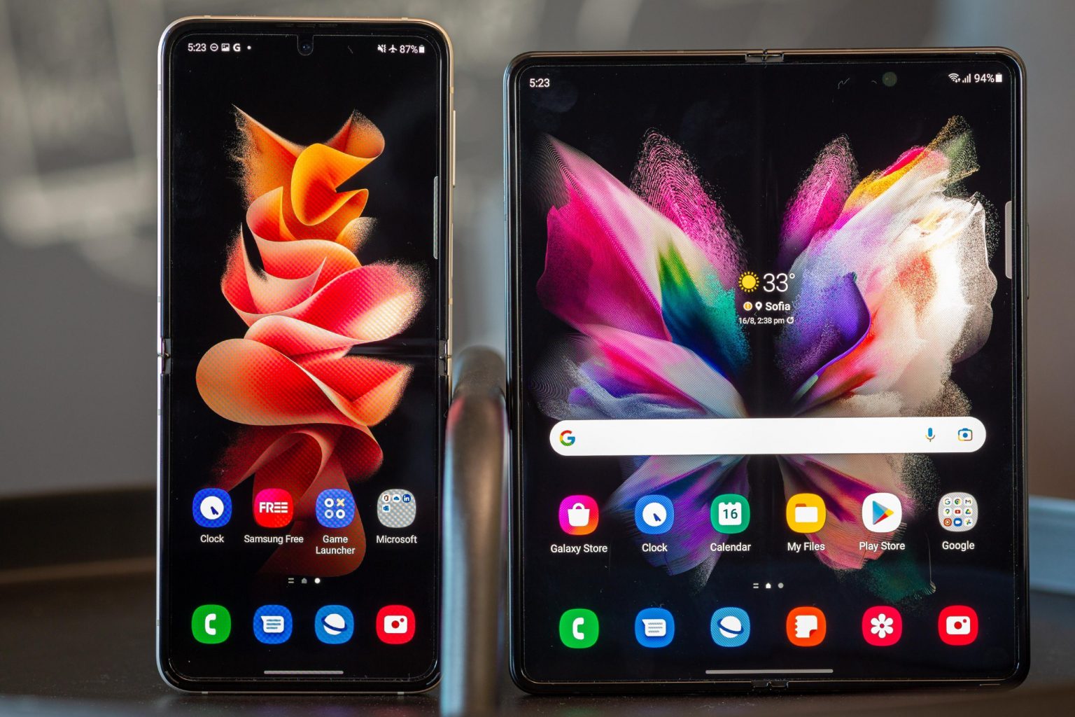 You are currently viewing أجهزة Galaxy Z Fold و Z Flip المستقبلية قد تتميز بتقنية Ironflex الجديدة