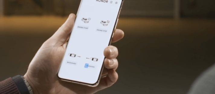 You are currently viewing علامة HONOR تكشف ميزة ثورية للتحكم بالسيارة من خلال تتبع حركة العين