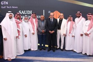 Read more about the article السفير المصري ورئيس مركز المعارض يدشنان المؤتمر الصحفي لمعرض سعودي فاشون أند تيكس