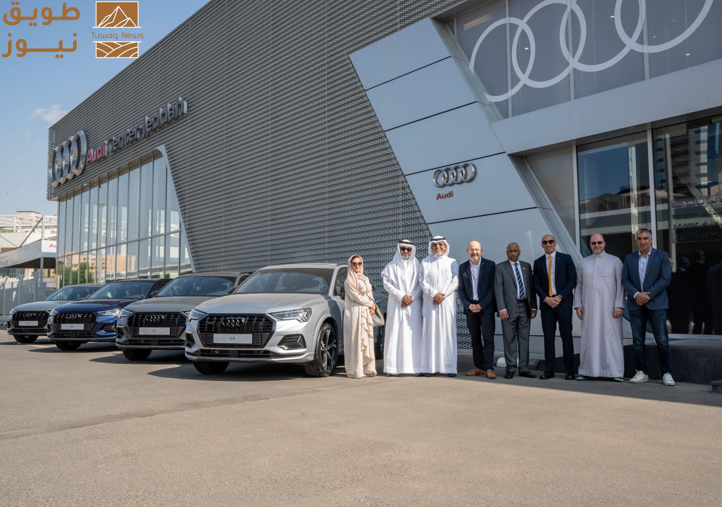 Read more about the article  Audi تحتفل بشراكتها مع المفتاح لتأجير السيارات من خلال تسليم 100 سيارة.