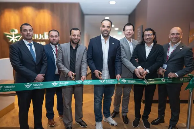 Read more about the article الخطوط السعودية تدشن صالتها الجديدة في مطار هيثرو بلندن