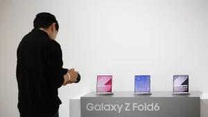 Read more about the article “Galaxy Z Fold 7” قد يكون أنحف هاتف قابل للطي