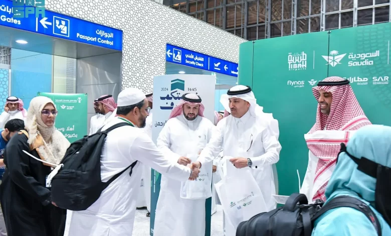 Read more about the article الداخلية السعودية: 100 ألف ريال غرامة بحق كل من يقوم بنقل حاملي تأشيرات الزيارة  إلى مكة 