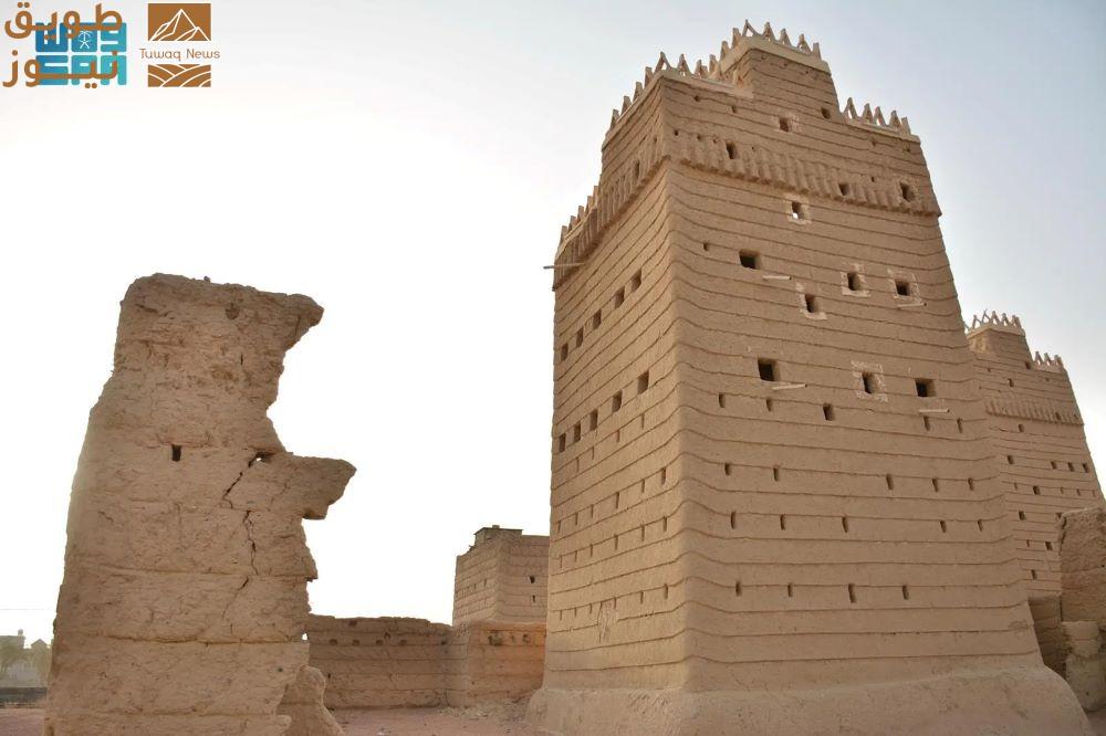 Read more about the article قرية “آل منجم” .. ثلاثة قرون من الأصالة بقلب نجران