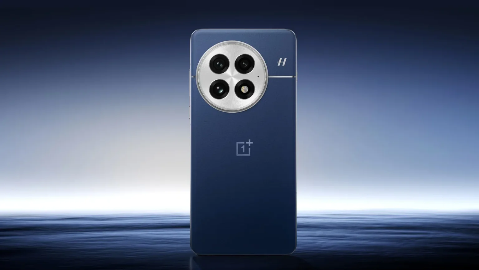 Read more about the article تغيير جذري في تصميم الهاتف الرائد OnePlus 15