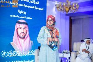 Read more about the article استشاري غدد صماء: شائعات وسائل التواصل الاجتماعي تضلل المرضى