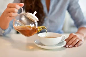 Read more about the article تناول الشاي مفيد للصحة.. يخفض خطر السكري ويكافح السمنة