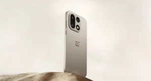 Read more about the article هاتف OnePlus 15 الرائد يوجه صفعة قوية لآيفون 17