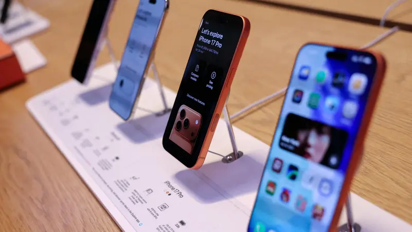 Read more about the article آيفون 18 برو قد يحصل على ميزة “5G” عبر أقمار “سبيس إكس” الصناعية