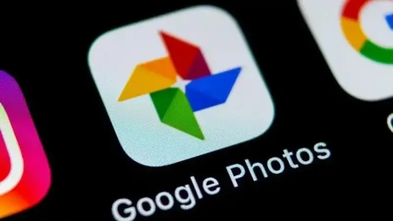 You are currently viewing ميزة جديدة في Google Photos تنظّم صورك وتوفر مساحة التخزين