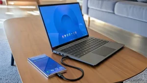 Read more about the article حاسوب بلا معالج.. “NexDock” تكشف عن لابتوب يعتمد كليًا على هاتفك الذكي