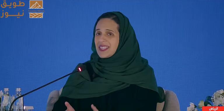 Read more about the article نائب وزير السياحة خلال ملتقى الميزانية 2026: حجم الإنفاق في القطاع السياحي وصل لـ275 مليار ريال