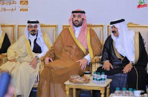 Read more about the article الشيخ خضران بن مقباس يحتفل بزواج ابنه عمر