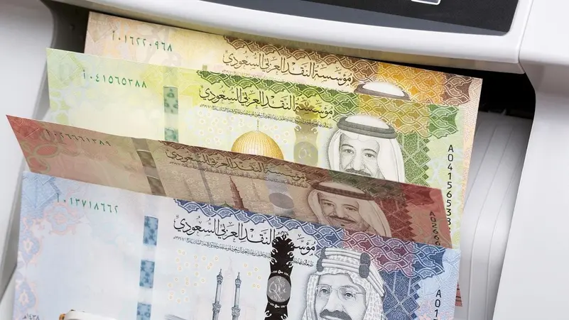 You are currently viewing السيولة النقدية في الاقتصاد السعودي ترتفع 6.77% بالنصف الأول من 2026